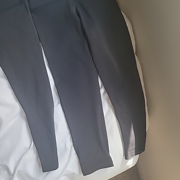 Split59 Black Capri Leggings Size XS (LOT of 3) - Picture 7 of 10